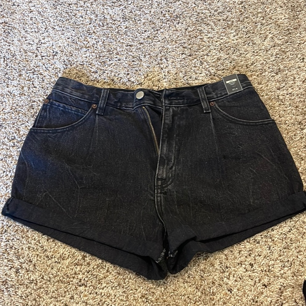 Abercrombie Annie High Rise Jean Short Size 27/4